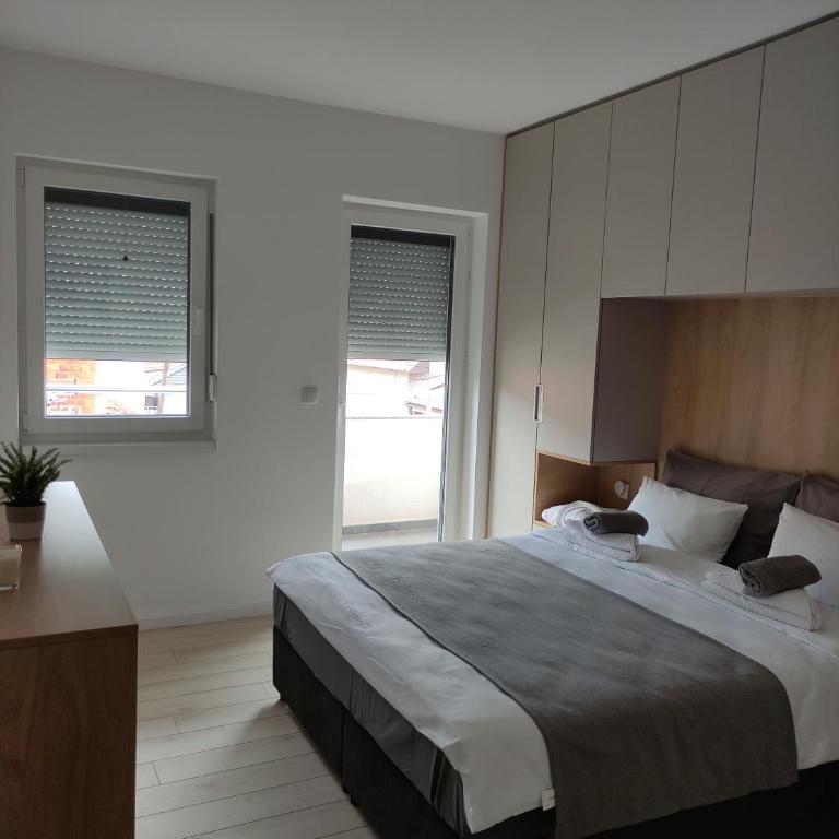 Central Lux ( U CENTRU GRADA, 30m od SPA centra) - One-Bedroom Apartment - 16