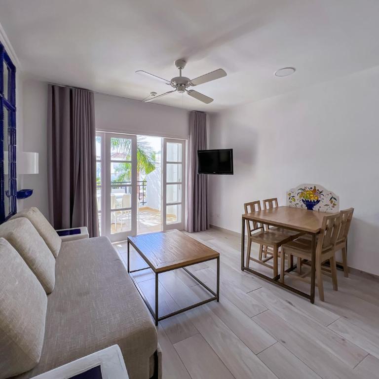 Apartamentos Parque del Sol - Apartamento de 1 dormitorio - 13