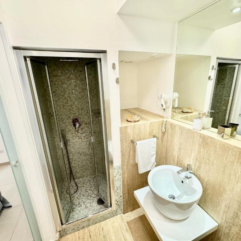 La Gaetana - UN LETTO IDEALE - Double Room - 7