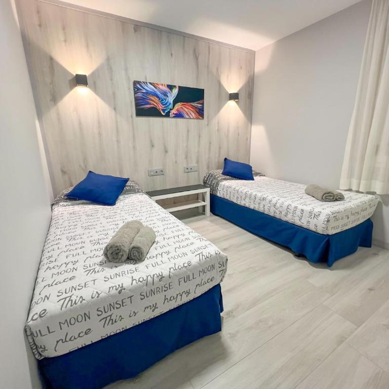 Mediterranea Loft New - Two-Bedroom Apartment - 4