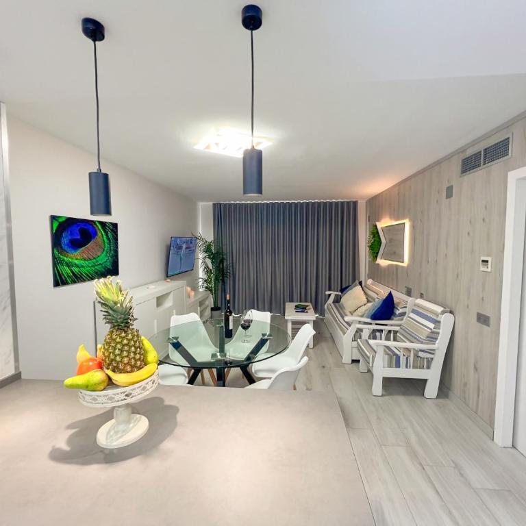 Mediterranea Loft New - Two-Bedroom Apartment - 31