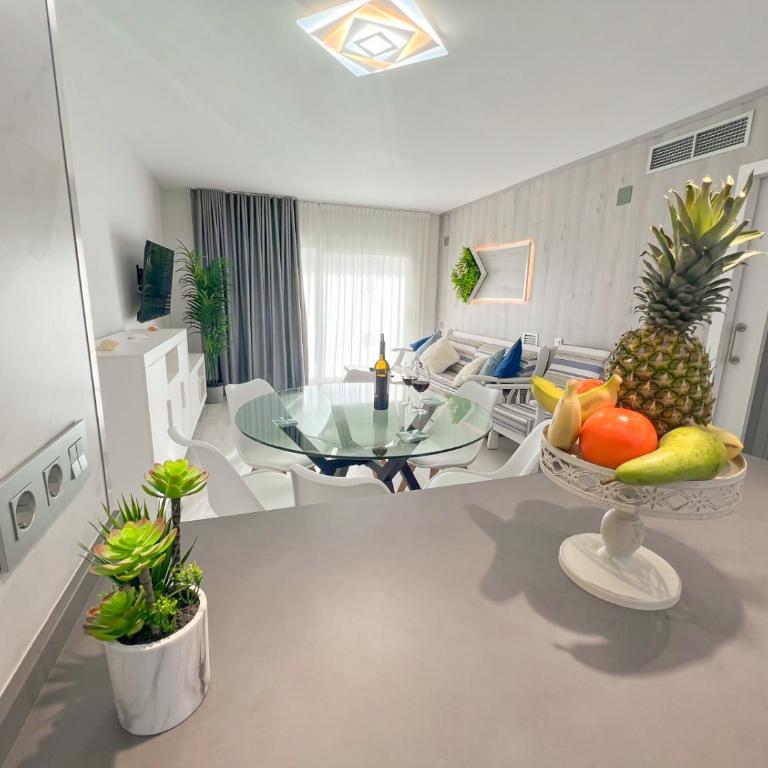 Mediterranea Loft New - Two-Bedroom Apartment - 36