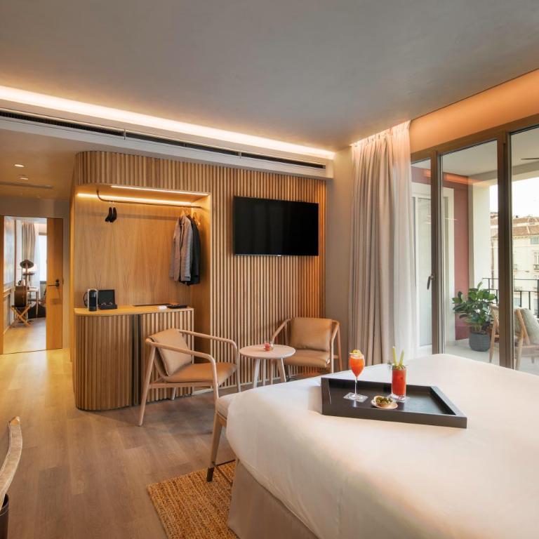 Only YOU Hotel Málaga - Habitación Premium TERRACE - 9