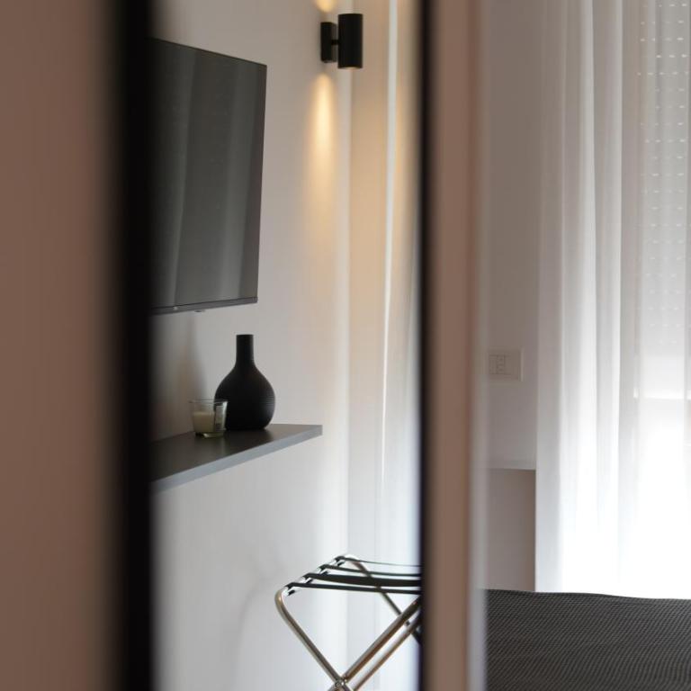 Binario9 - Double Room with Private Bathroom - 7