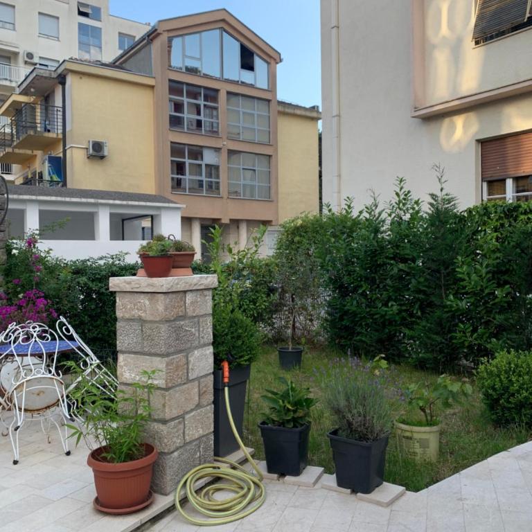 ROSE Downtown - Studio s King-sajz Krevetom i Sofom na Izvlačenje - 31