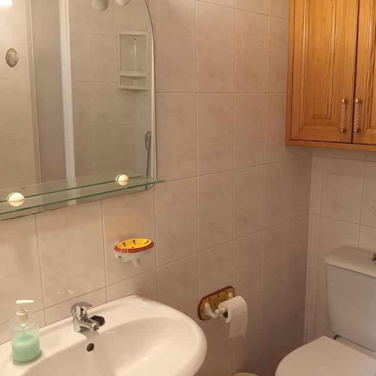 Apto en Conil con Plaza de Parking y Aire Acondicionado - Apartamento de 3 dormitorios - 10