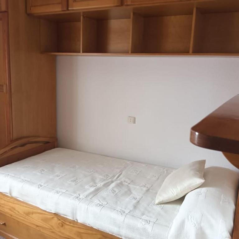 Apto en Conil con Plaza de Parking y Aire Acondicionado - Apartamento de 3 dormitorios - 17