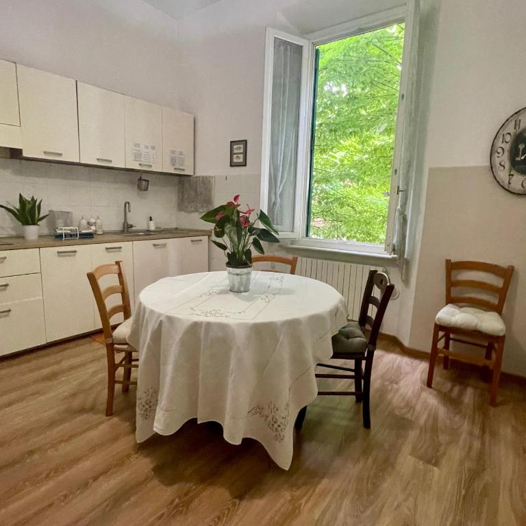La Magnolia - Deluxe Room (2 Adults + 1 Child) - 13