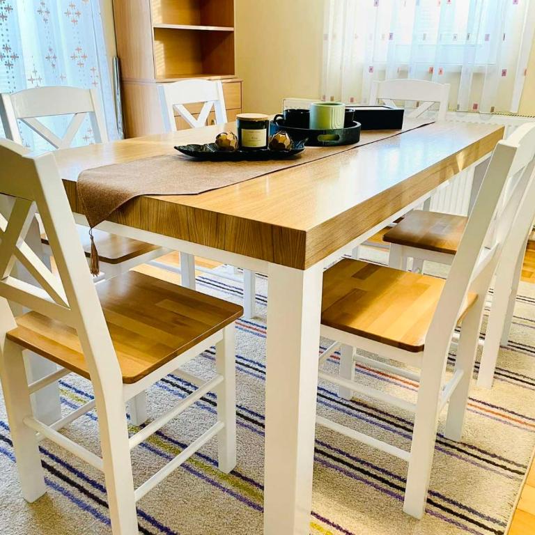 Apartman Family - Two-Bedroom Apartment - 10