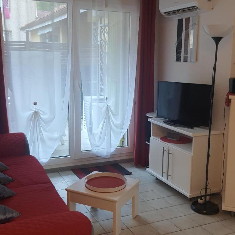 Joli T2 climatisé 70 dans un écrin de verdure 04000 - Maison 1 Chambre - 7