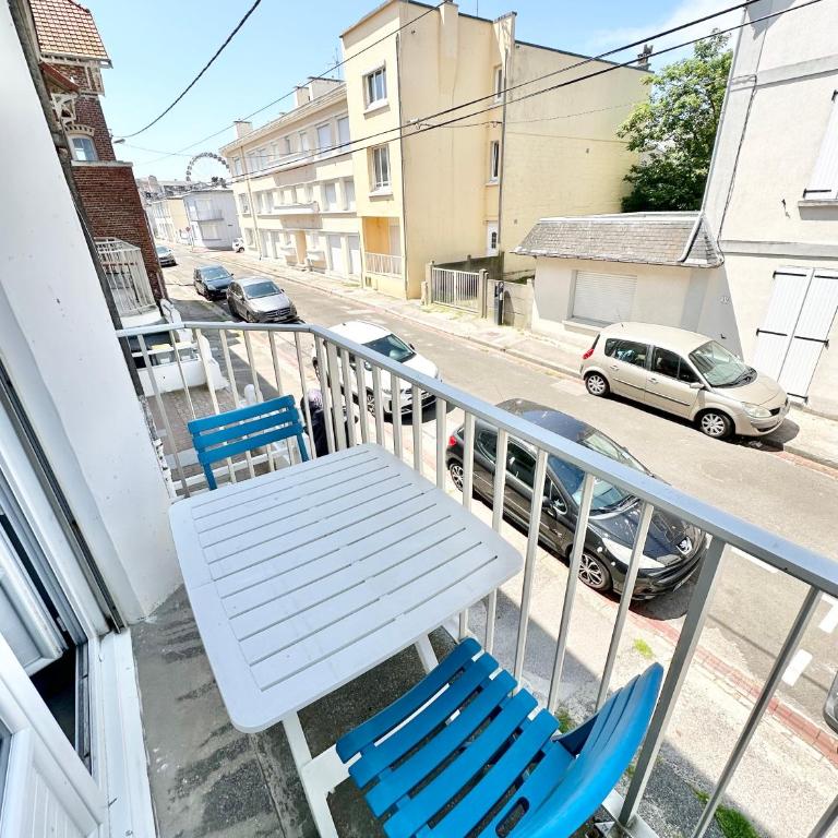 ALEX - Appartement 2-4 pers au calme avec Balcon à 100m de la plage de Berck - One-Bedroom Apartment - 2