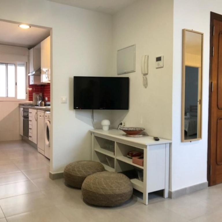 Bonito apto para 6 pax cerca de la playa de Conil con AA - Apartamento de 3 dormitorios - 5