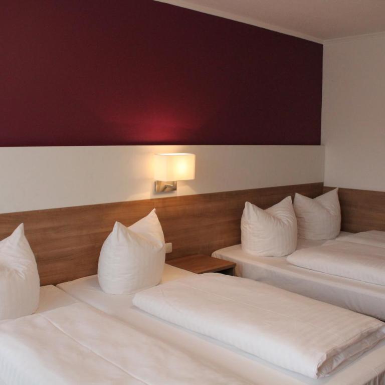 Hotel S16 - Comfort Vierbettzimmer - 5