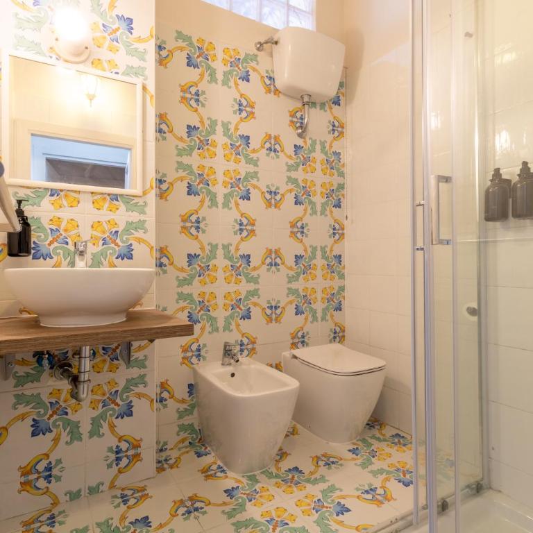 Joe Litty Rooms - Camera Quadrupla con Bagno Privato - 8