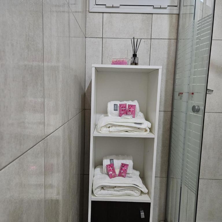 Depto cerca del Aeropuerto - Apartamento de 1 dormitorio - 7