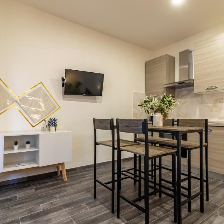 Green View Holidays - One-Bedroom Apartment - 24