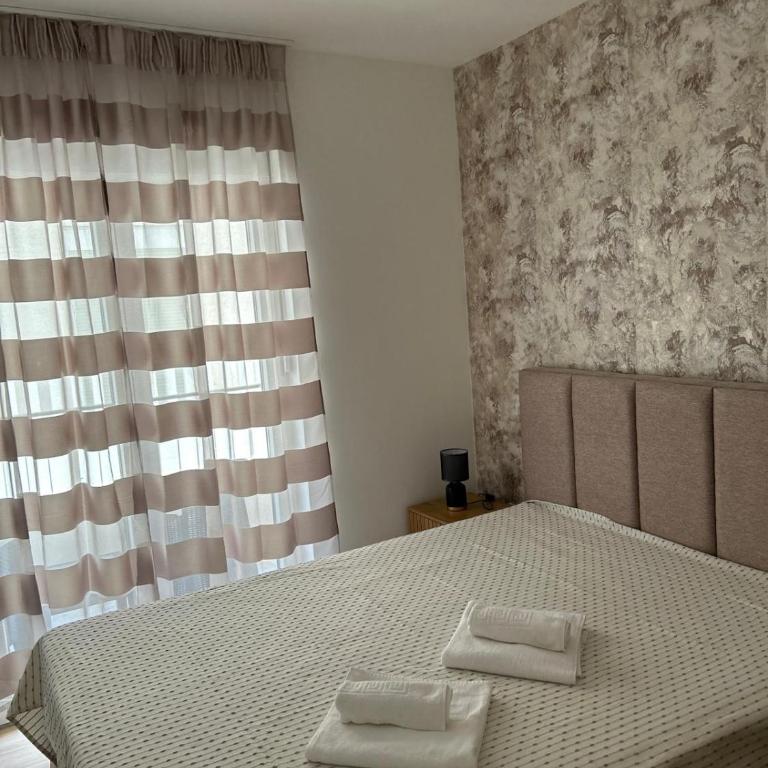 Apartment Novi-Solaris - One-Bedroom Apartment with Balcony and Mountain View - 30