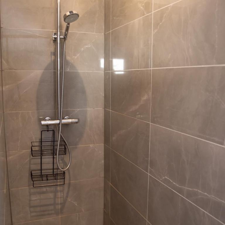La Maison du Cotton- Gite bio-climatique - Double or Twin Room with Terrace - 5