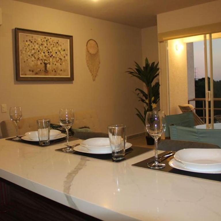 Departamento en zona diamante Acapulco - Apartamento de 2 dormitorios - 3