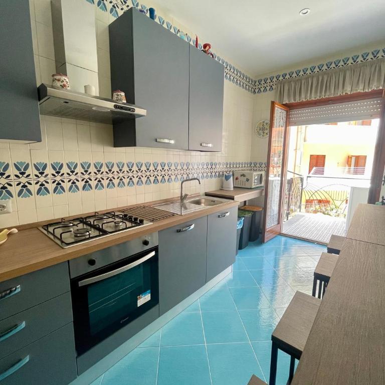 CapoTen - Apartment with View and Balcony - 7