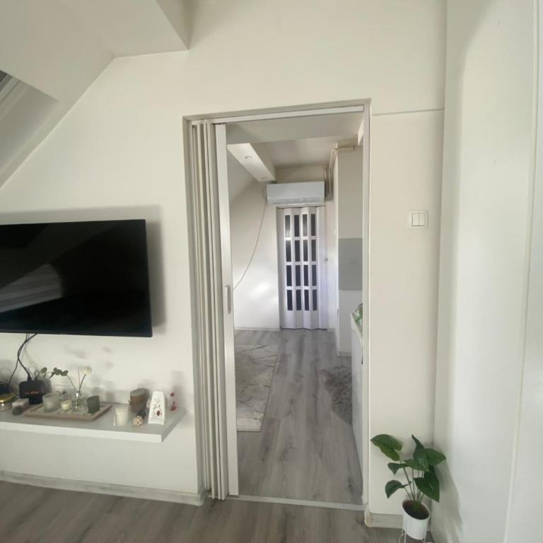 Urban Apartment - Apartman sa 1 Spavaćom Sobom - 2