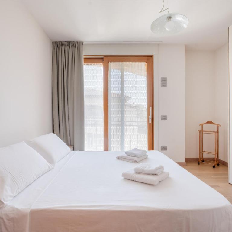 Villa Fontana w/ Private Garden - Appartamento con 3 Camere da Letto - 11