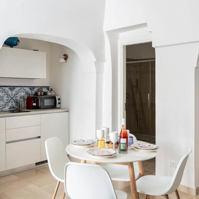 PrivateTerrace, 5min Center, 2Kitchens ,MiCasa - Casa con 1 Camera da Letto - 7