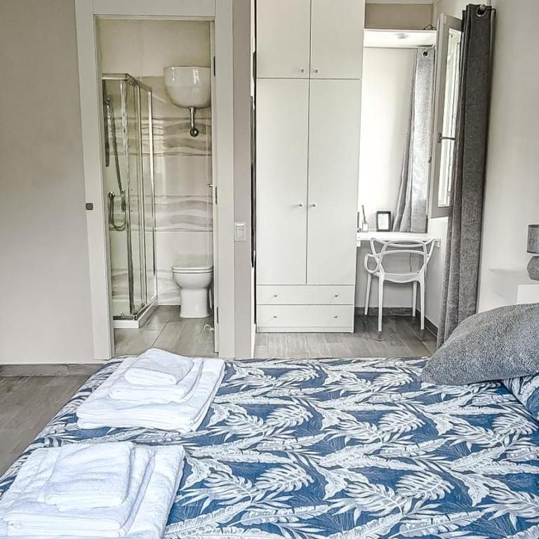 Rome Essence Apartament - Deluxe Room - 2