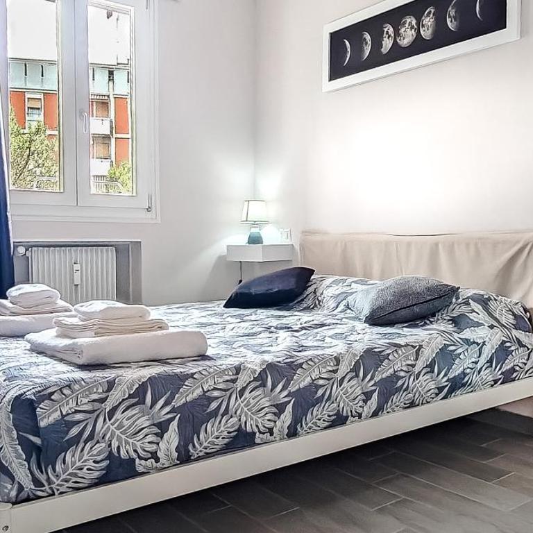Rome Essence Apartament - Double Room with Private Bathroom - 4