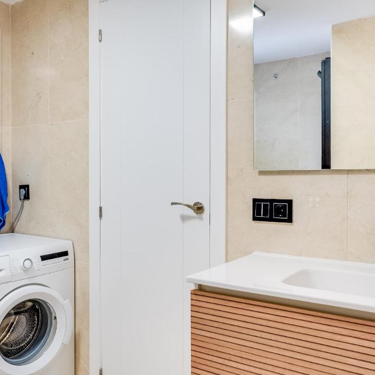 Ultimate Rentals - Heerlijk Appartement Op Loopafstand Van Het Strand - Gezamenlijk Zwembad - Apartment - 15