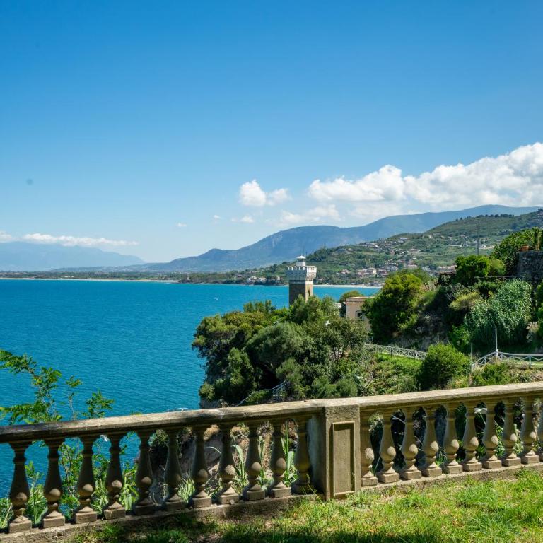 Lighthouse View Villa with Sea View Terrace and Garden - Villa con 2 Camere da Letto - 32