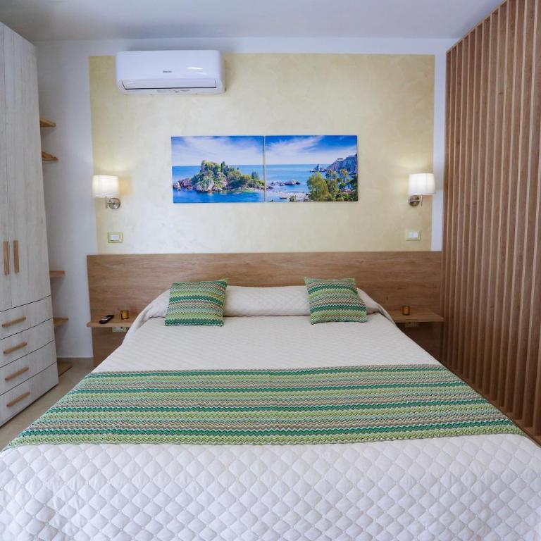THEOS Holidays Apartments - Penthouse Apartment - 13