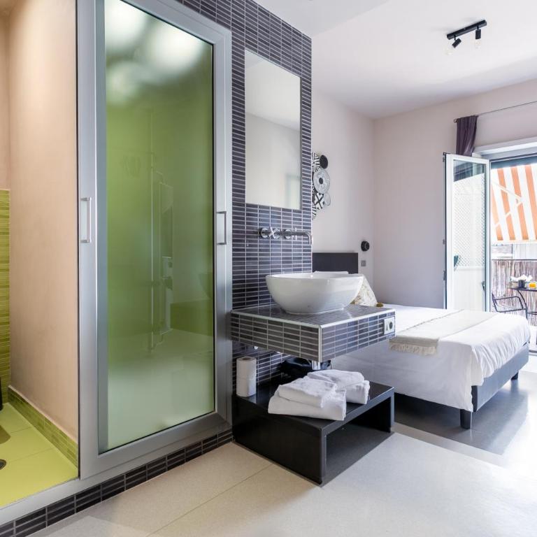 Moai Home - Superior Double Room with Balcony - 8