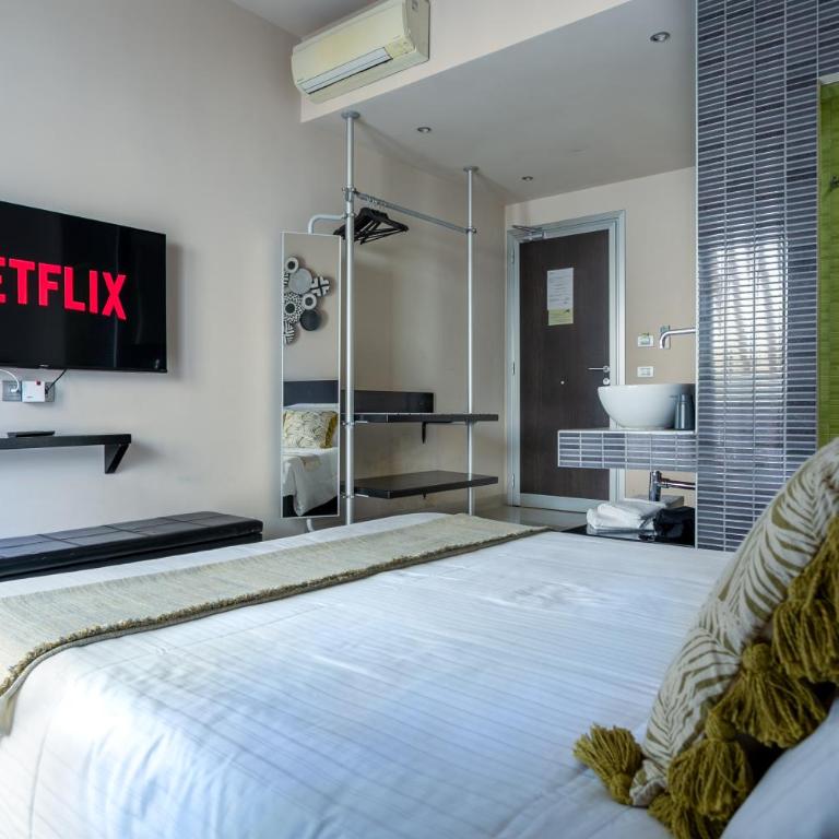 Moai Home - Superior Double Room with Balcony - 9