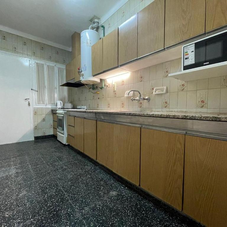 CASA FADER - Ciudad de Mendoza - Casa de 4 dormitorios - 11