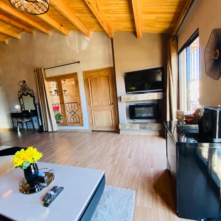 Casa Neek - Deluxe Suite - 14