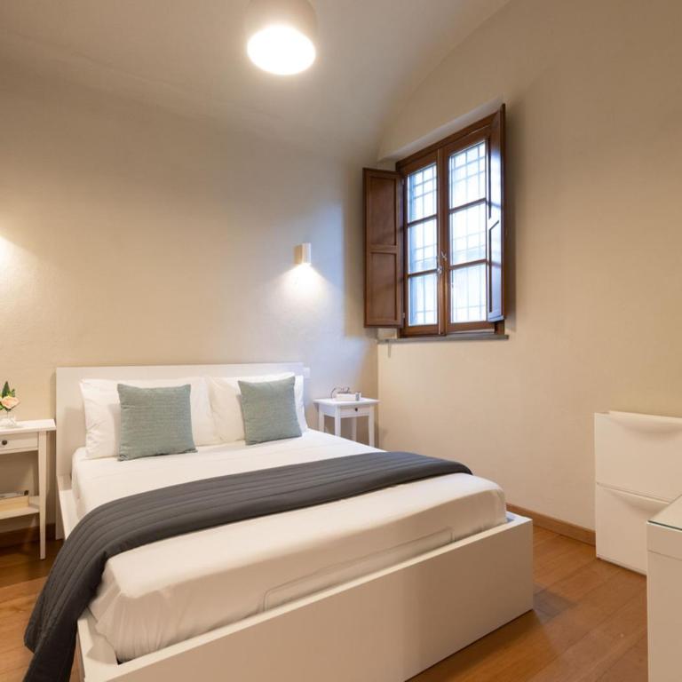 Suite near River, Relax and Design behind the Tower - One-Bedroom Apartment - 14