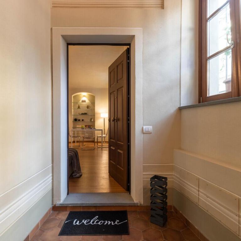 Suite near River, Relax and Design behind the Tower - One-Bedroom Apartment - 19
