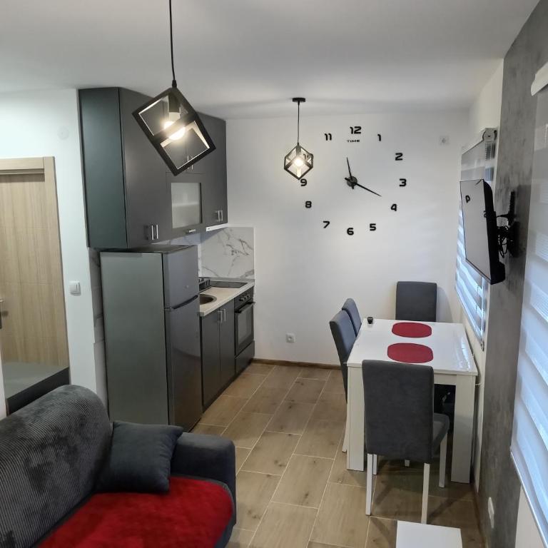 Apartman Savić Divčibare - Apartman sa 1 Spavaćom Sobom - 1