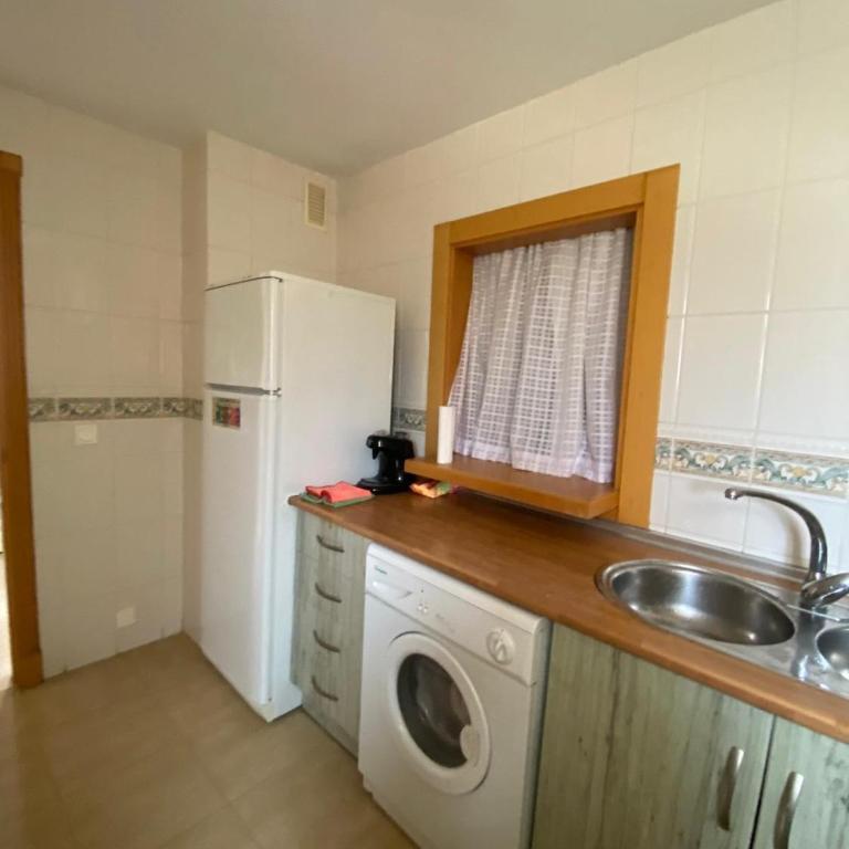 TORROX PLAYA Avenida del Faro, cerca del Paseo Marítimo calle Rio de la Plata 6 - Apartamento de 2 dormitorios - 16