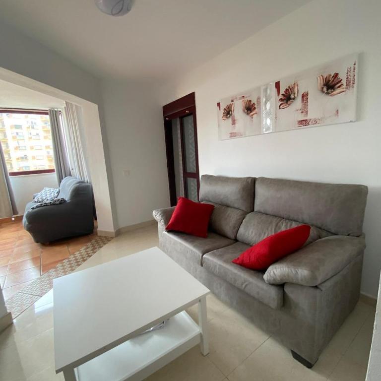 TORROX PLAYA Avenida del Faro, cerca del Paseo Marítimo calle Rio de la Plata 6 - Apartamento de 2 dormitorios - 10