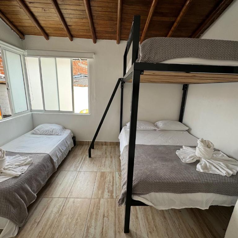 La Madriguera - Habitación Familiar - 7