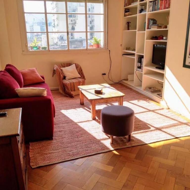 Amplio y luminoso departamento en el corazón de San Telmo - Apartamento de 2 dormitorios - 8