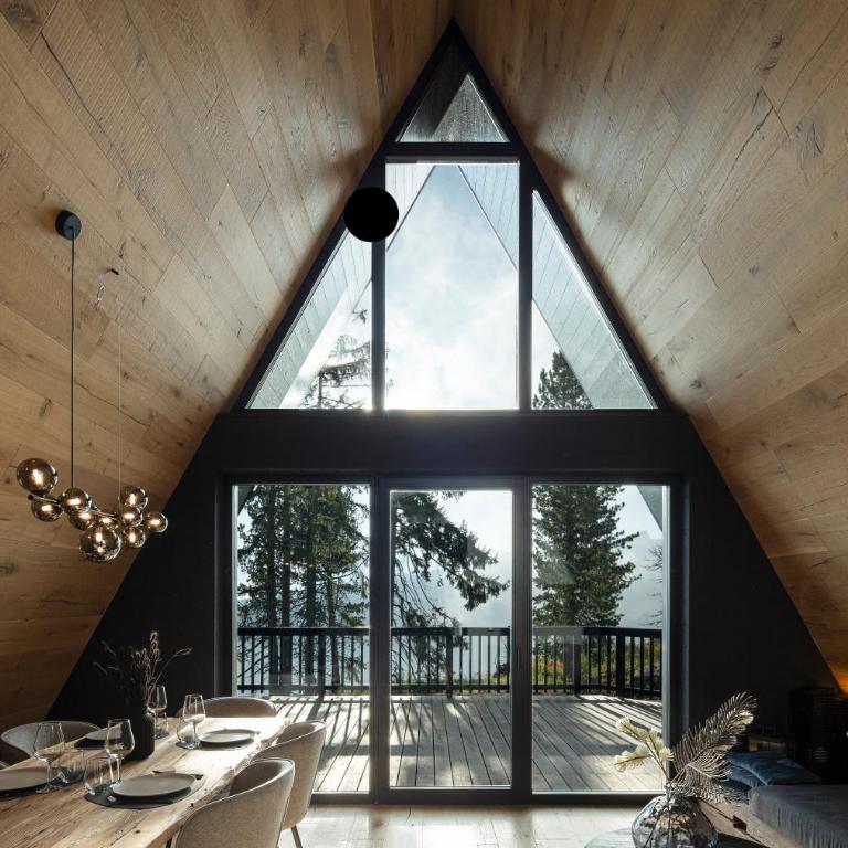 LUXE VISTA Mountain Chalet Cermis - mitten auf der Alm und Skipiste - Casa con 3 Camere da Letto - 4