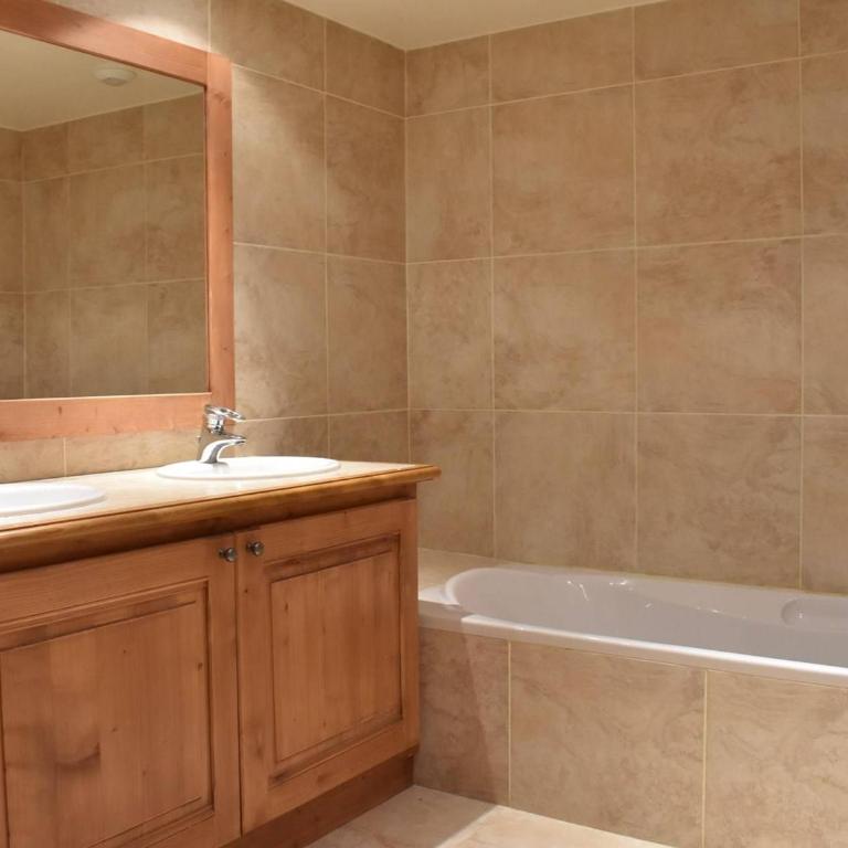 Appartement confort 4 pièces, 8 pers, Méribel centre - FR-1-180-617 - Apartment - 5