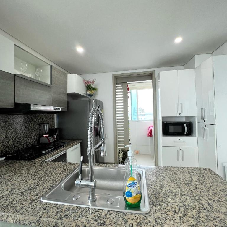 Beachfront Luxurious Apartment, Palmetto Beach - Apartamento de 3 dormitorios - 59