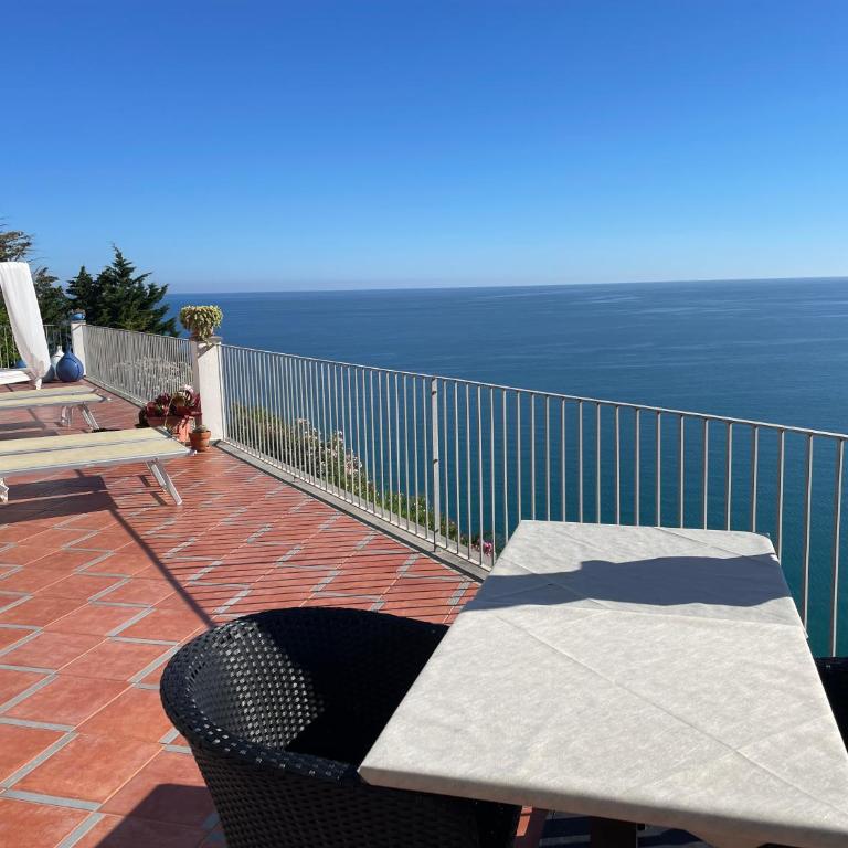 Baia Scirocco Bed and Breakfast - Camera Matrimoniale Standard - 1