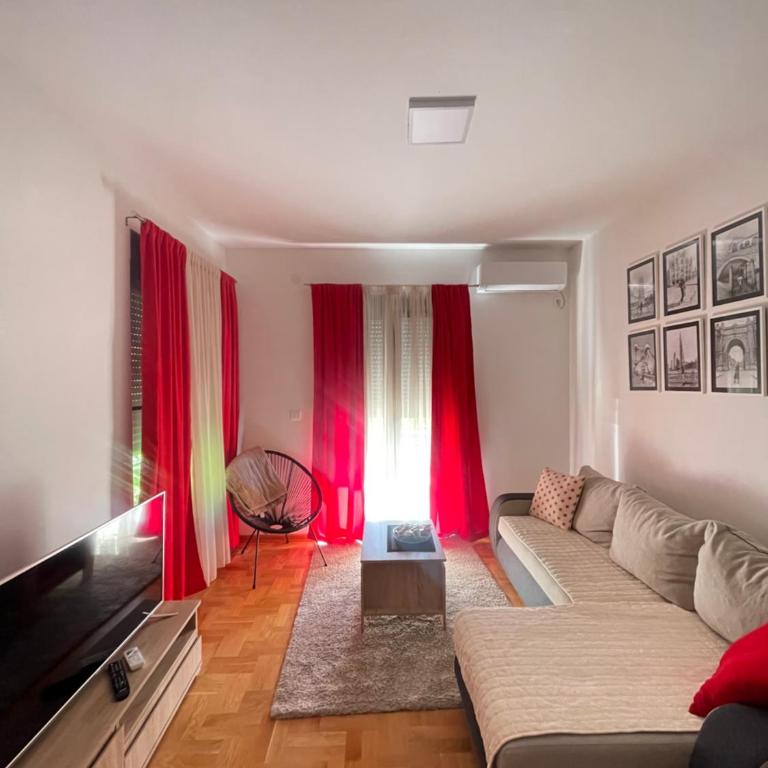 Marina - One-Bedroom Apartment - 1