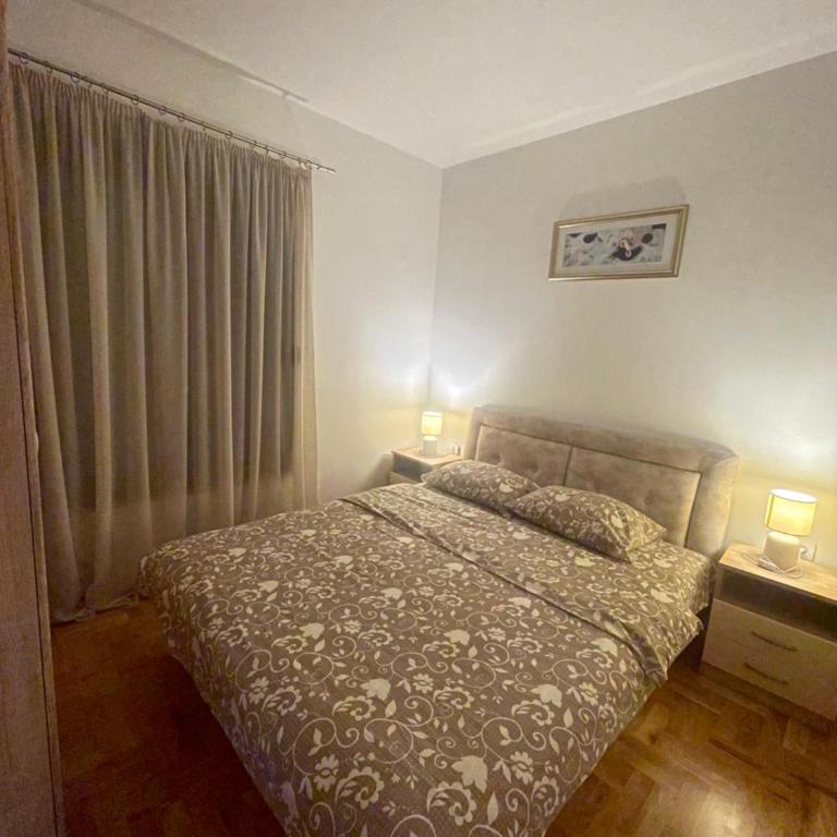 Marina - One-Bedroom Apartment - 3