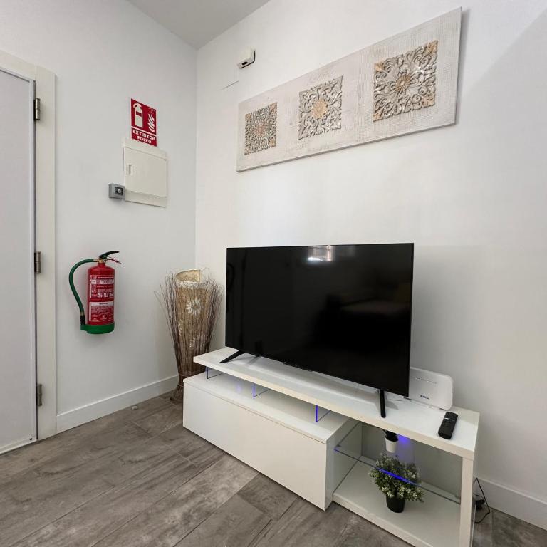 A1 - Apartamento en La Carihuela, 2 dormitorios, Wifi, a 100 metros de la playa - Apartment - 16